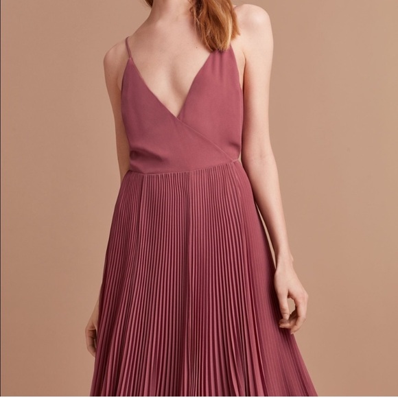 Aritzia Dresses & Skirts - Aritzia Wilfred Beaune Pleated Vine Dress XXS